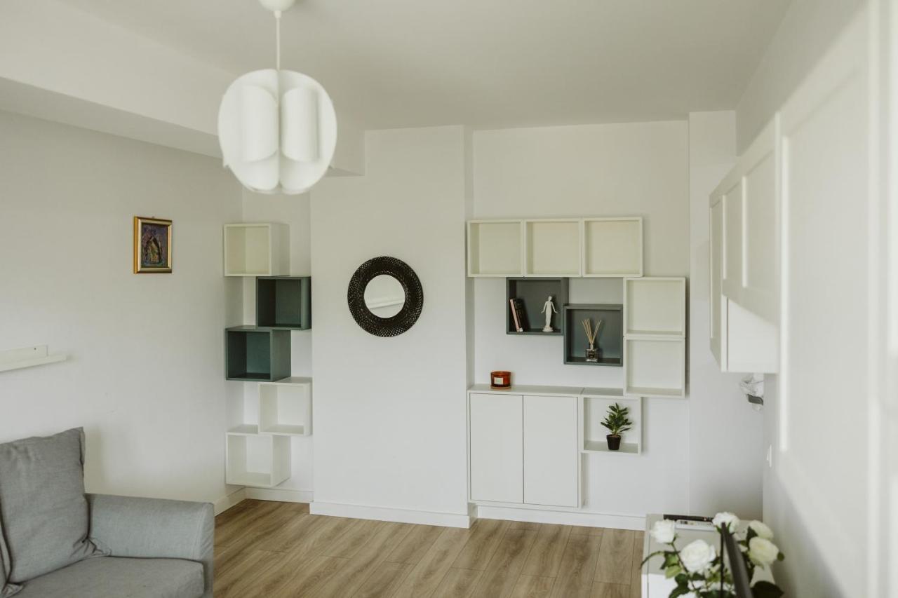 Pure Apartment Bukarest Eksteriør billede