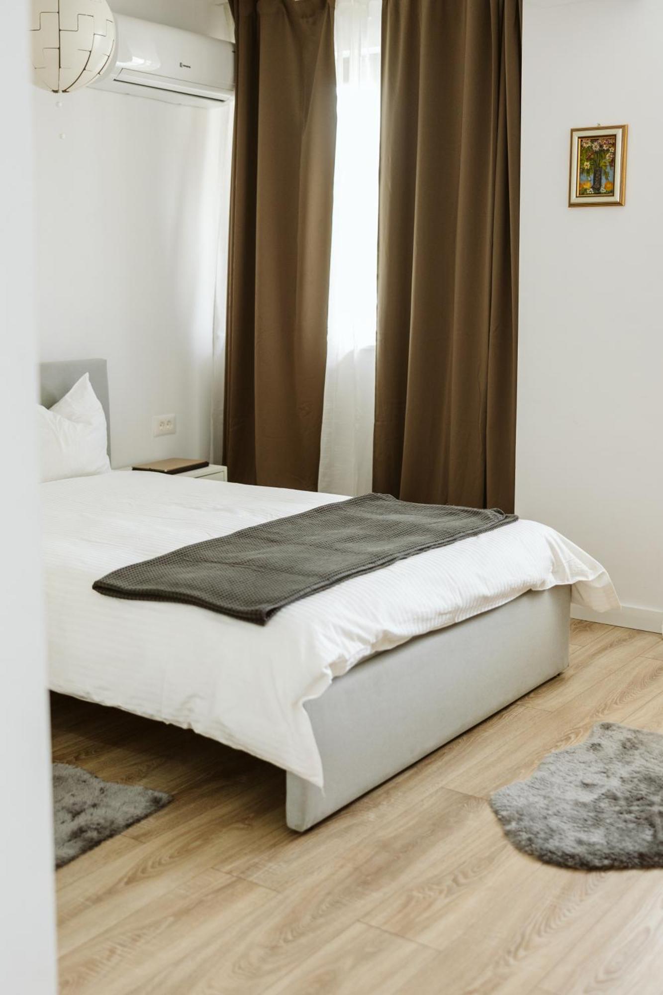 Pure Apartment Bukarest Eksteriør billede